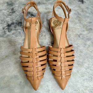 Vince Camuto Caleren Pointed Toe Flat Leather Sandals (Nude/Tan) Size 9 NIB